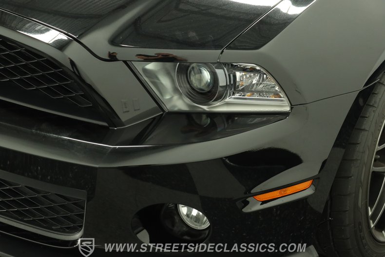 2012 Ford Mustang 20
