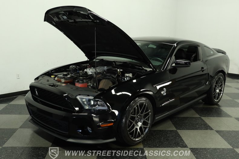 2012 Ford Mustang 30