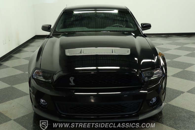 2012 Ford Mustang 16