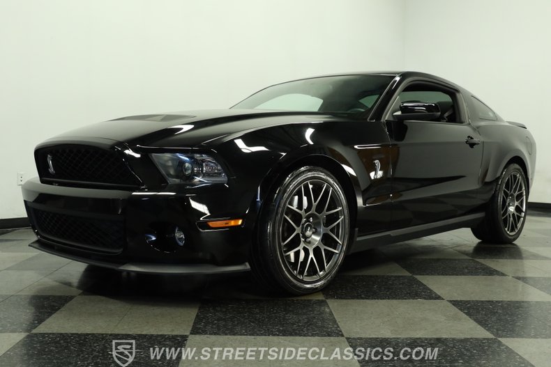 2012 Ford Mustang 21