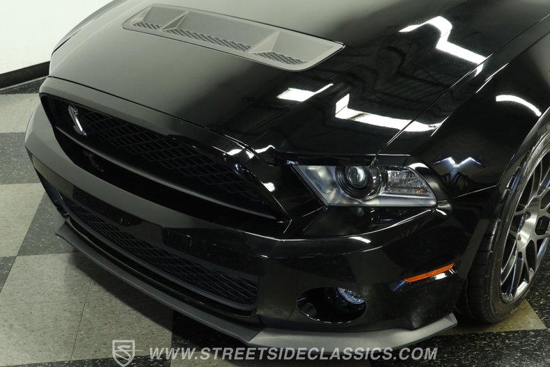 2012 Ford Mustang 19