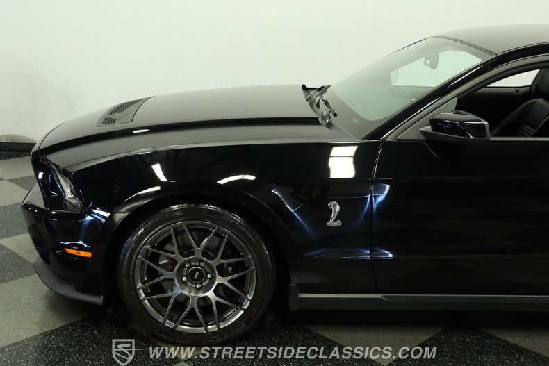 2012 Ford Mustang 23