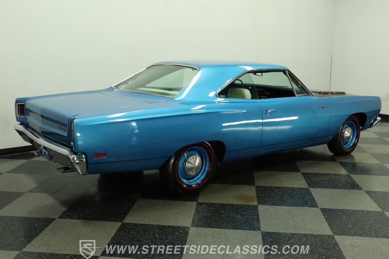1969 Plymouth Road Runner 12