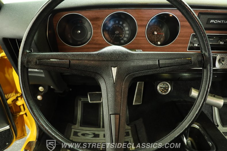 1970 Pontiac GTO 36