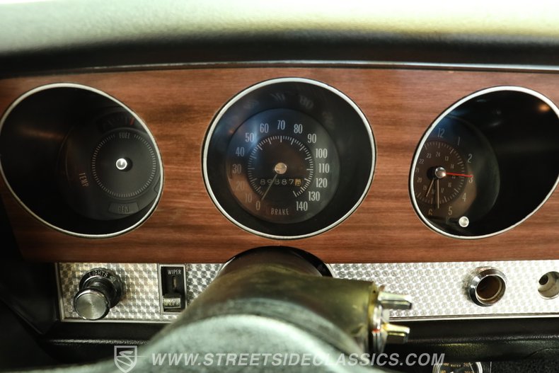 1970 Pontiac GTO 37
