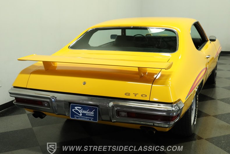 1970 Pontiac GTO 10