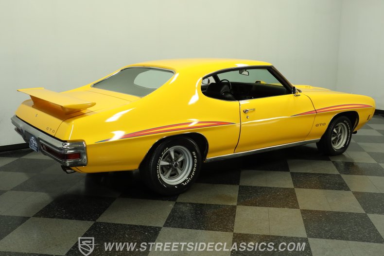 1970 Pontiac GTO 12
