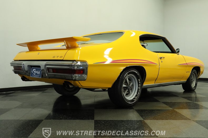 1970 Pontiac GTO 26