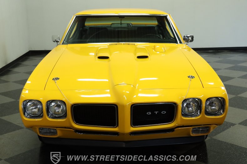 1970 Pontiac GTO 16
