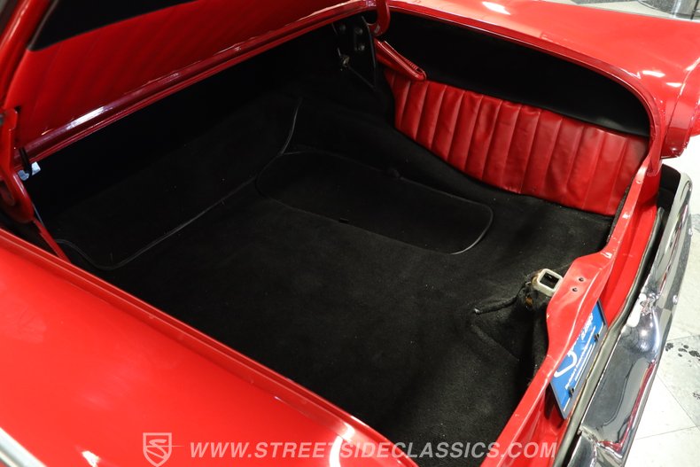 1957 Ford Fairlane 54