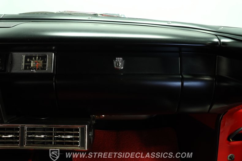 1957 Ford Fairlane 48
