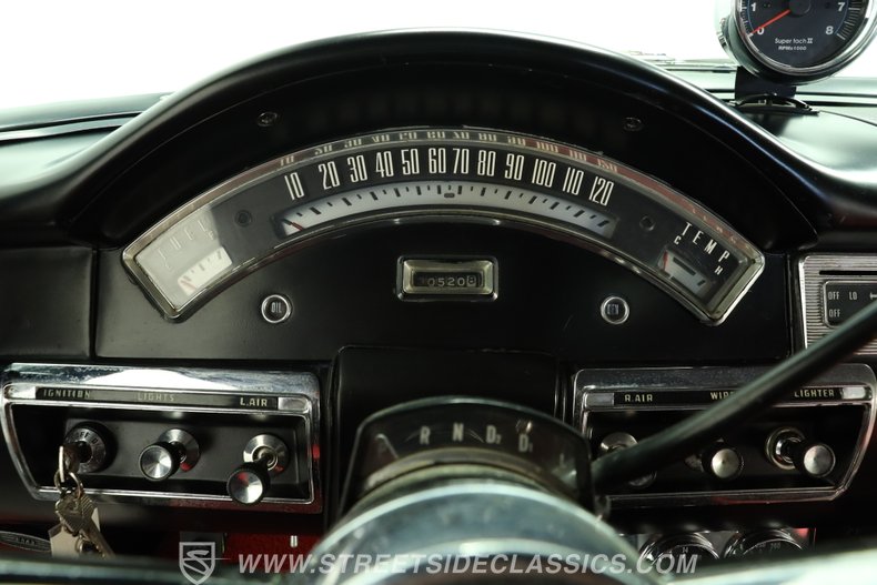 1957 Ford Fairlane 37