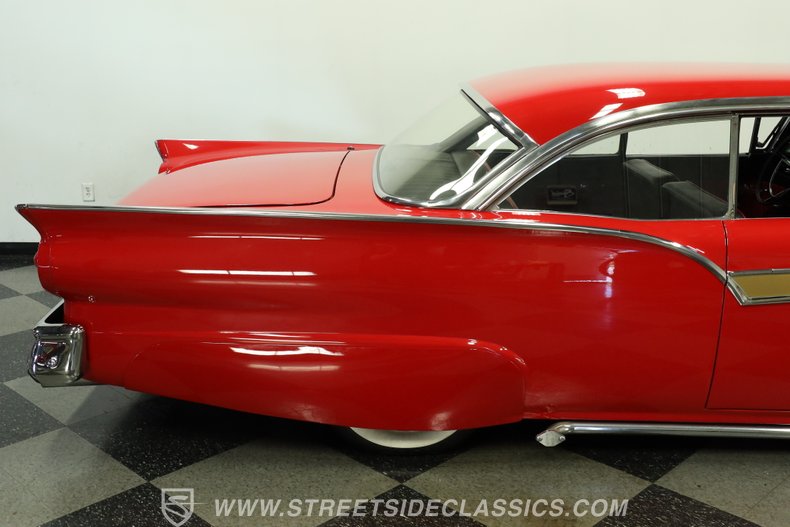 1957 Ford Fairlane 28