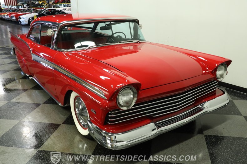 1957 Ford Fairlane 15