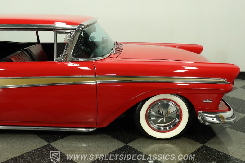 1957 Ford Fairlane 29