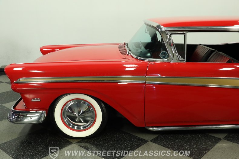1957 Ford Fairlane 23