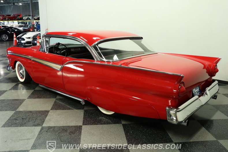 1957 Ford Fairlane 7