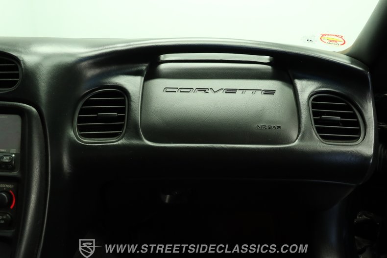 2002 Chevrolet Corvette 47