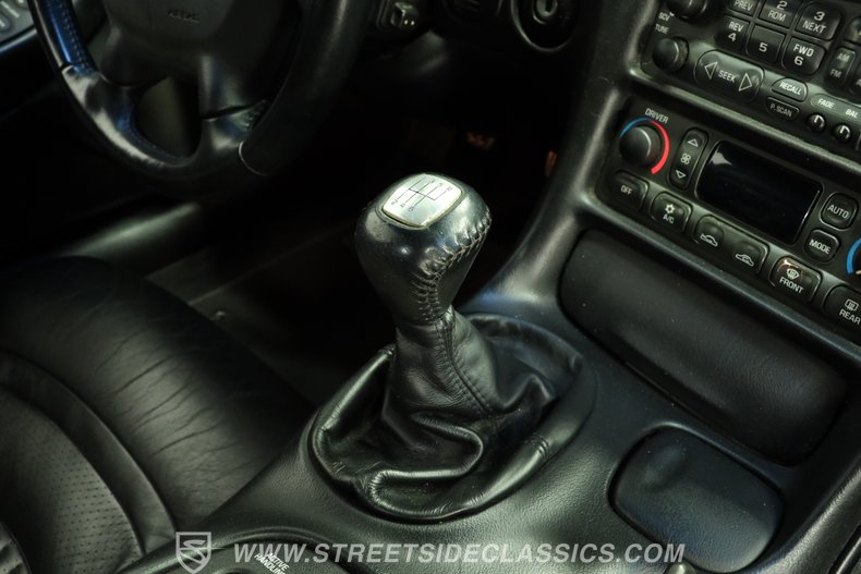 2002 Chevrolet Corvette 40