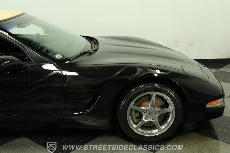 2002 Chevrolet Corvette 29