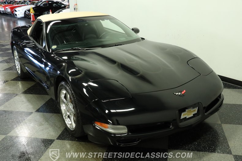2002 Chevrolet Corvette 15