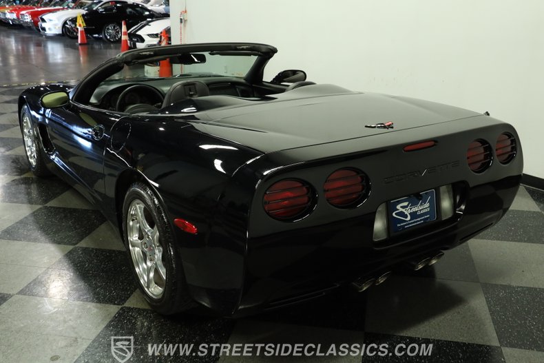 2002 Chevrolet Corvette 8