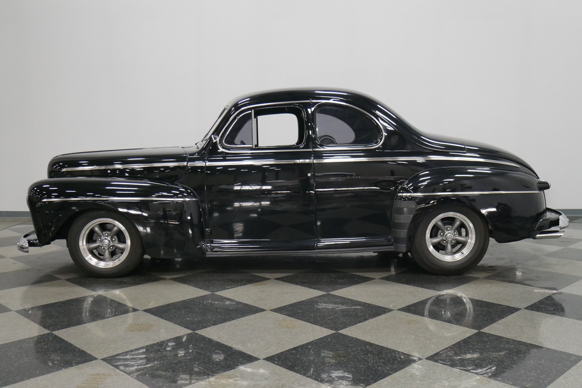 1946 Ford Deluxe | Classic Cars for Sale - Streetside Classics