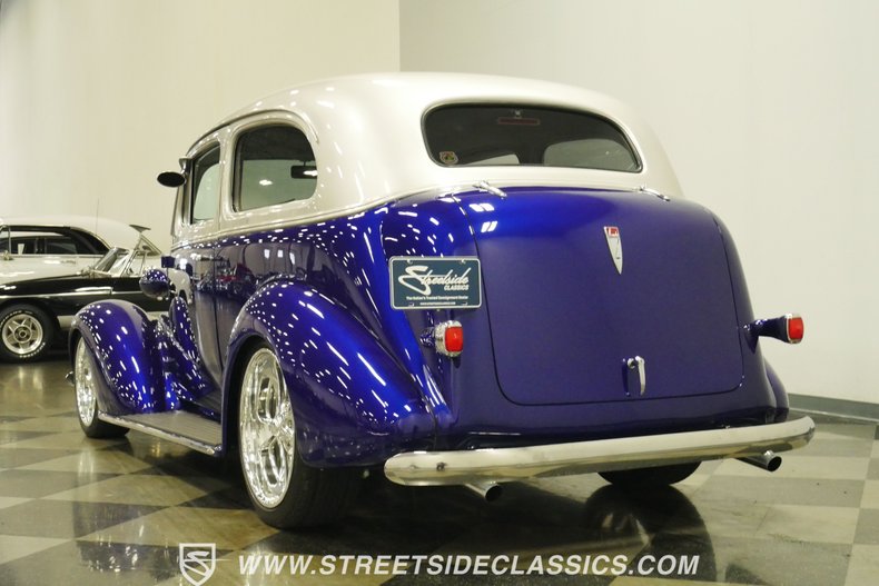 1938 Chevrolet Master Deluxe 10