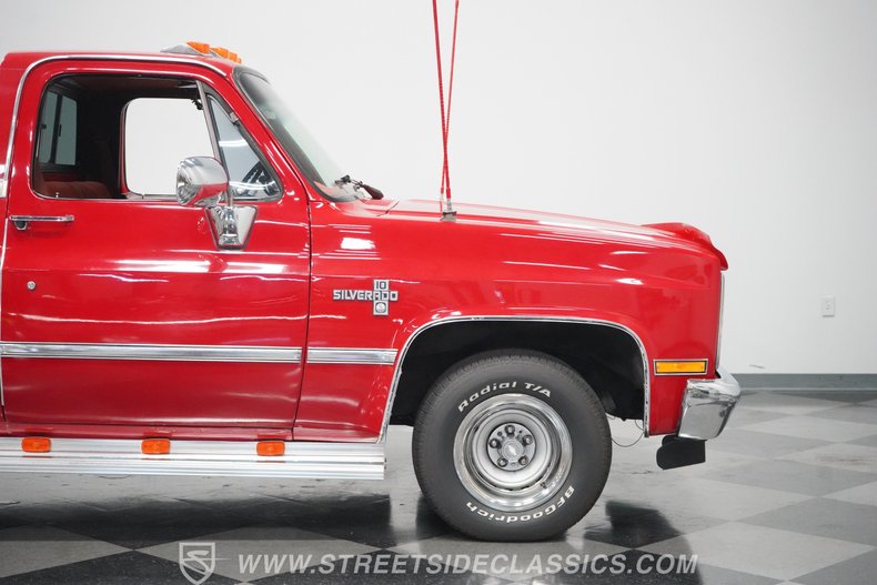 1987 Chevrolet C10 Silverado 33