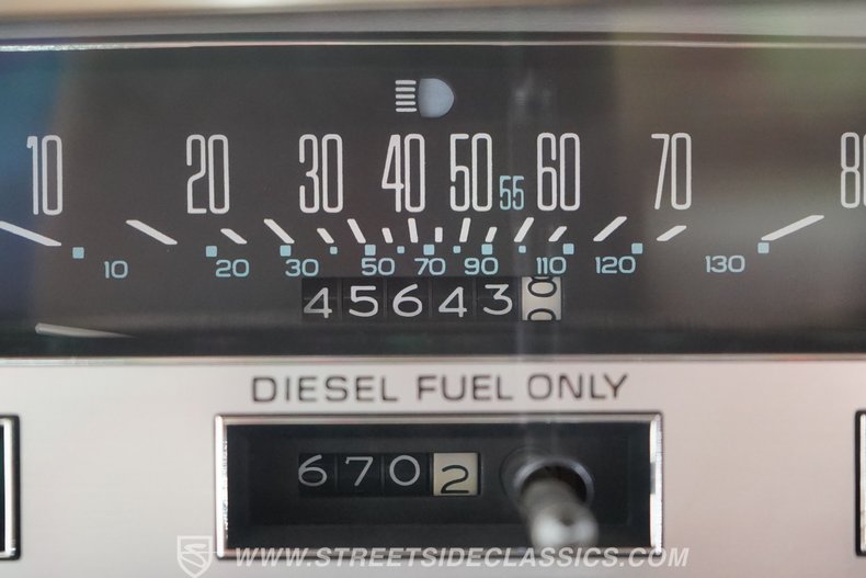 1985 Oldsmobile Delta 88 Royale Diesel 32