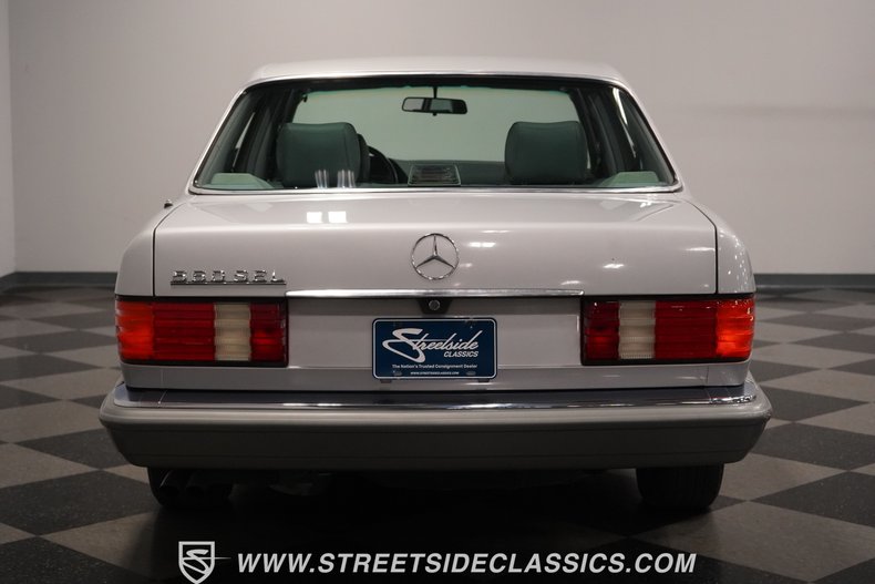 1991 Mercedes-Benz 560SEL 13
