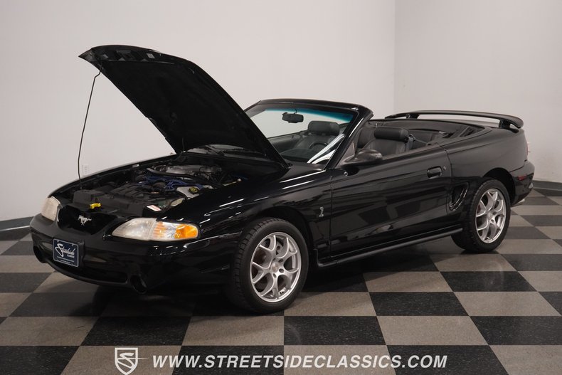 1997 Ford Mustang 35
