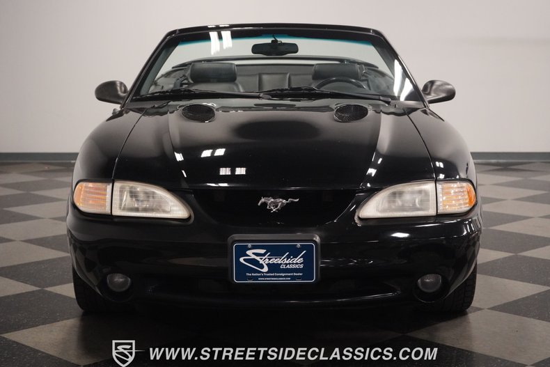 1997 Ford Mustang 5