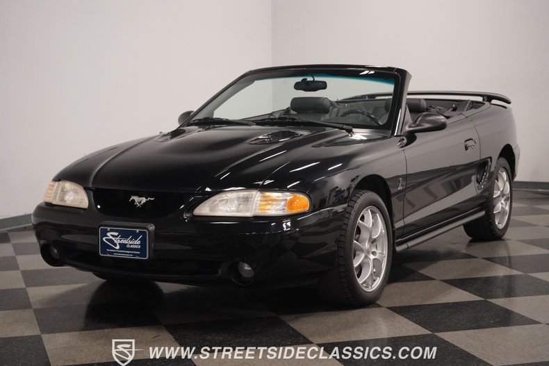 1997 Ford Mustang 6