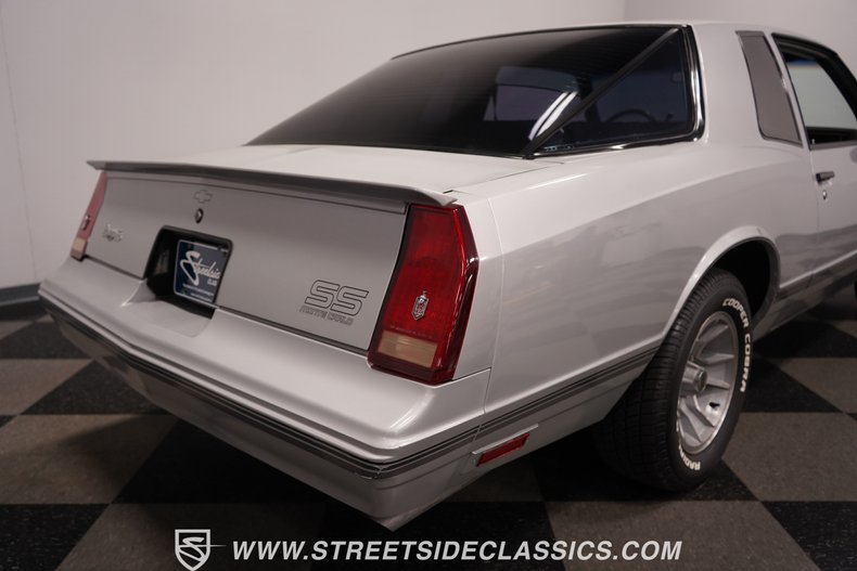 1987 Chevrolet Monte Carlo 30
