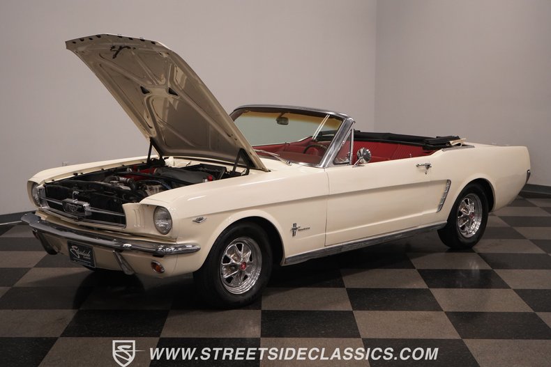 1965 Ford Mustang 35