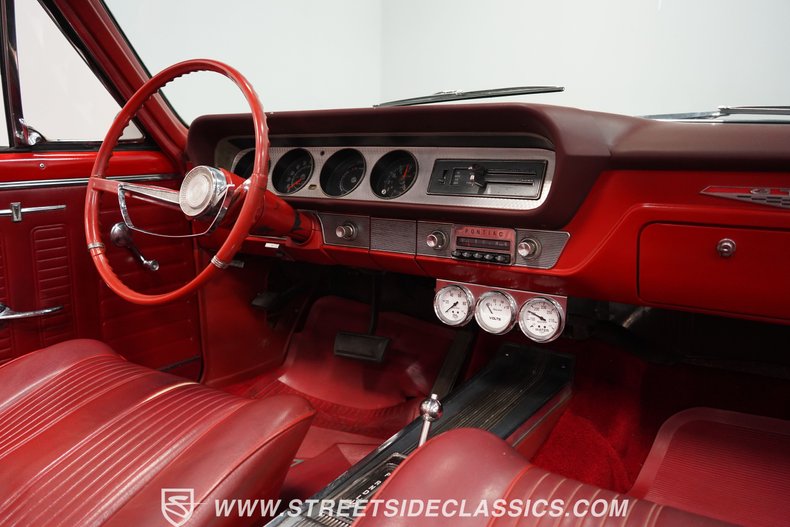 1964 Pontiac GTO 52