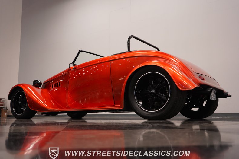 1933 Ford Roadster 27