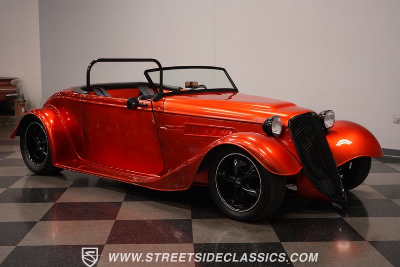 1933 Ford Roadster 19