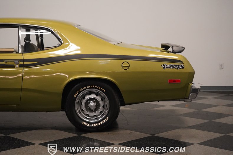 1974 Plymouth Duster 26