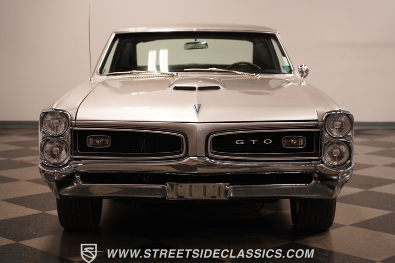 1966 Pontiac GTO 5