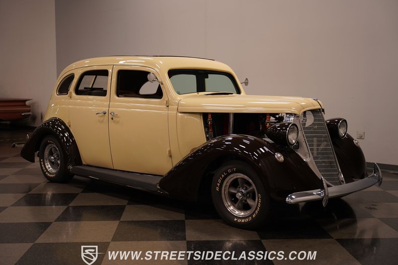 1935 Nash Ambassador 19
