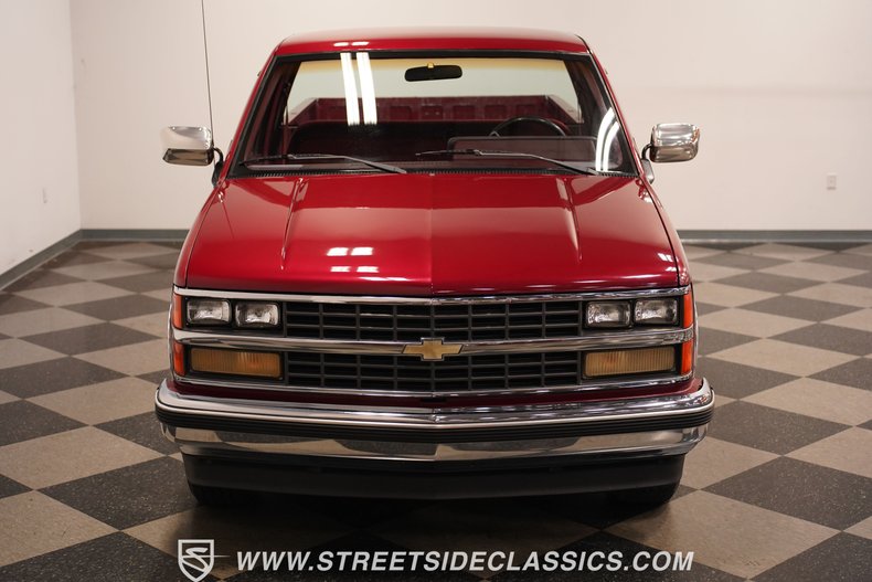 1988 Chevrolet Silverado 21