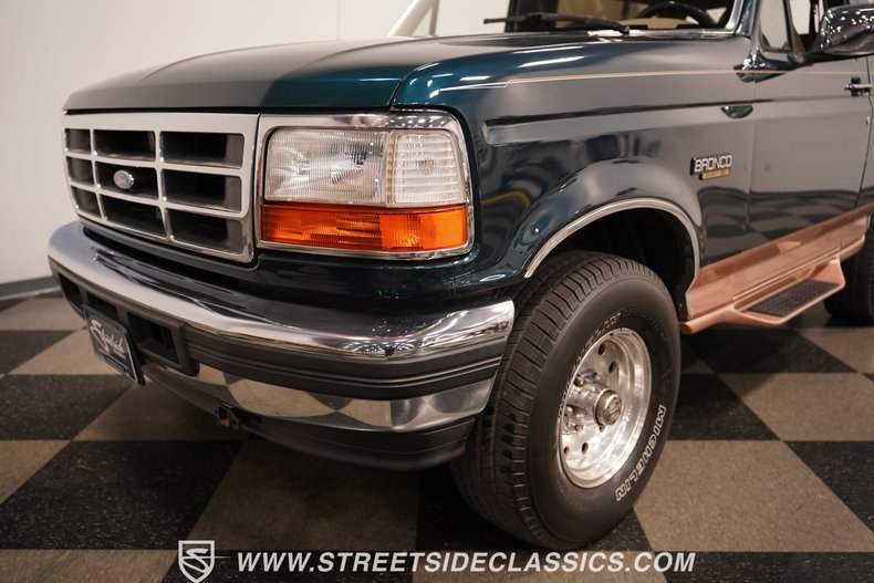 1995 Ford Bronco 23