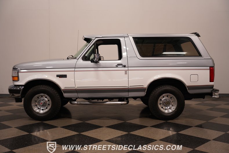 1995 Ford Bronco 2
