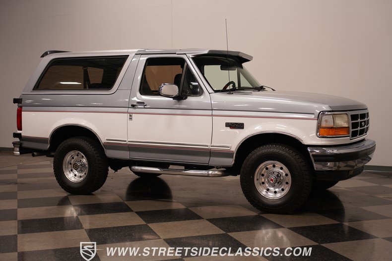 1995 Ford Bronco 18