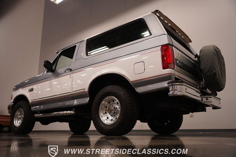 1995 Ford Bronco 27