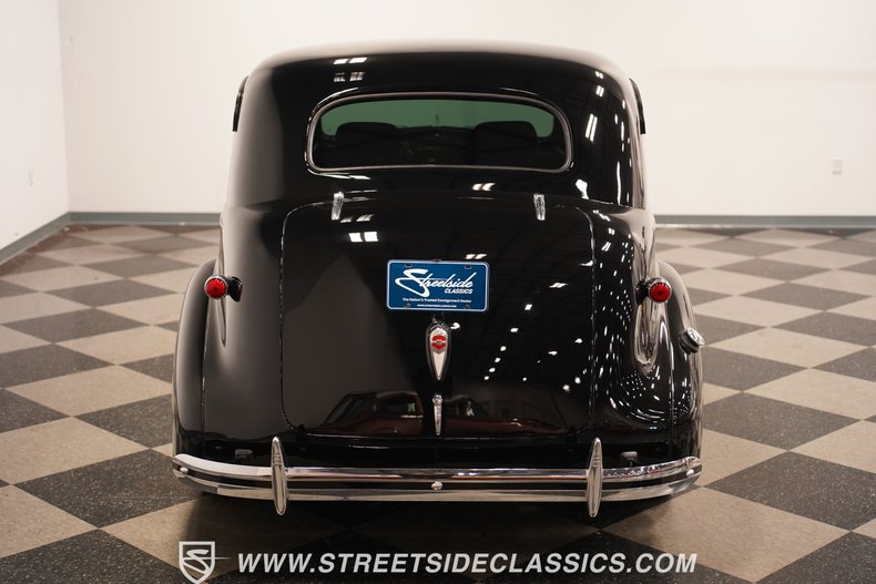 1939 Chevrolet Master 28