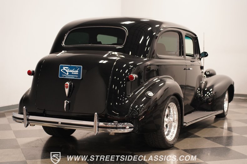 1939 Chevrolet Master 14