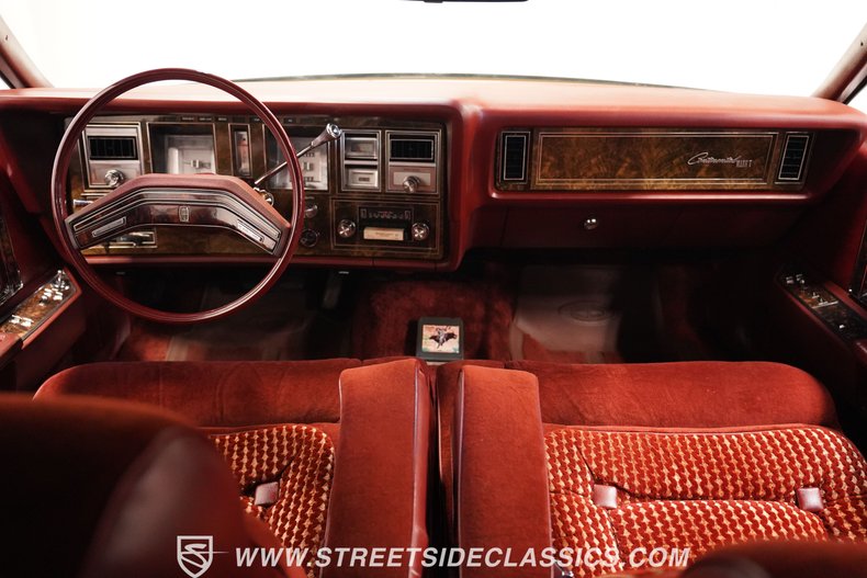 1977 Lincoln Continental 48